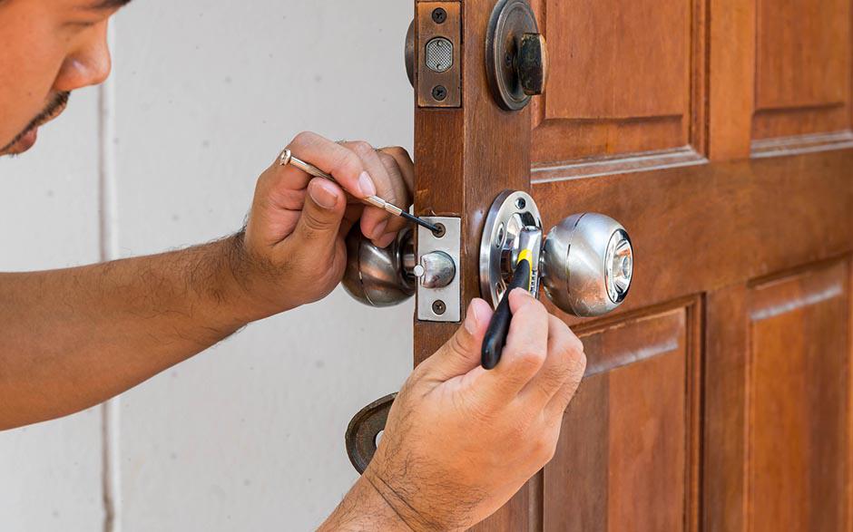 tarif serrurier ouverture de porte Montchauvet